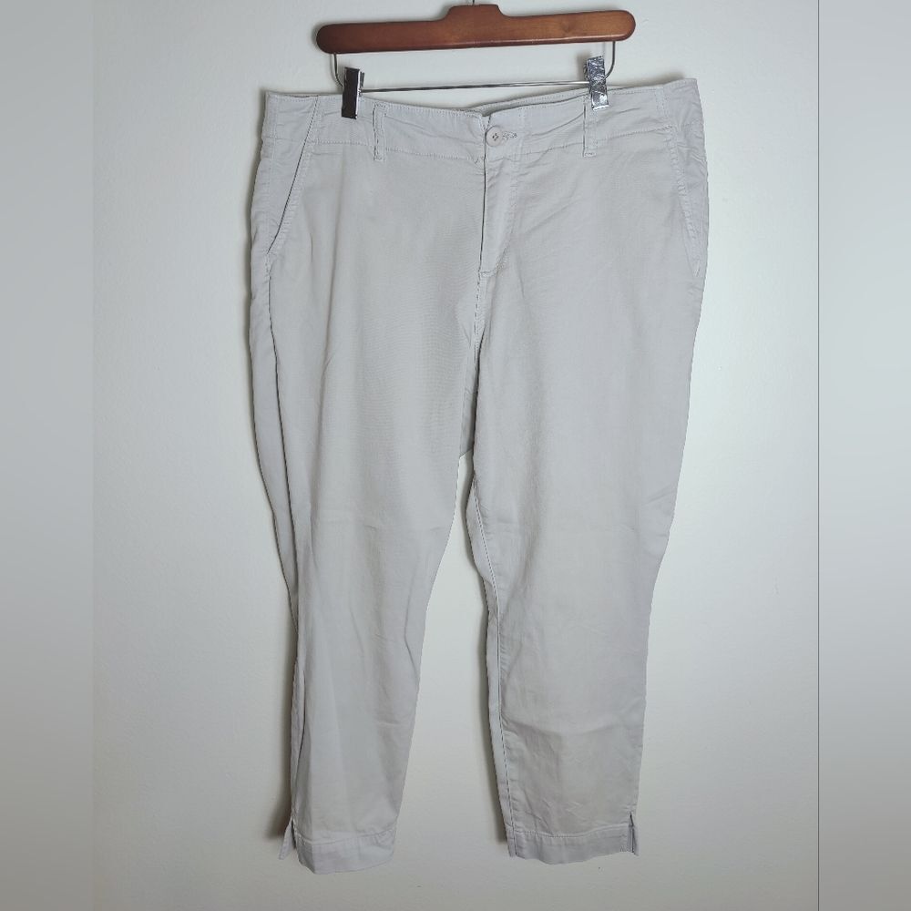 KUT from The Kloth Wmn's Plus Size Off White Ankle Straight Leg Trousers, Sz 14W
